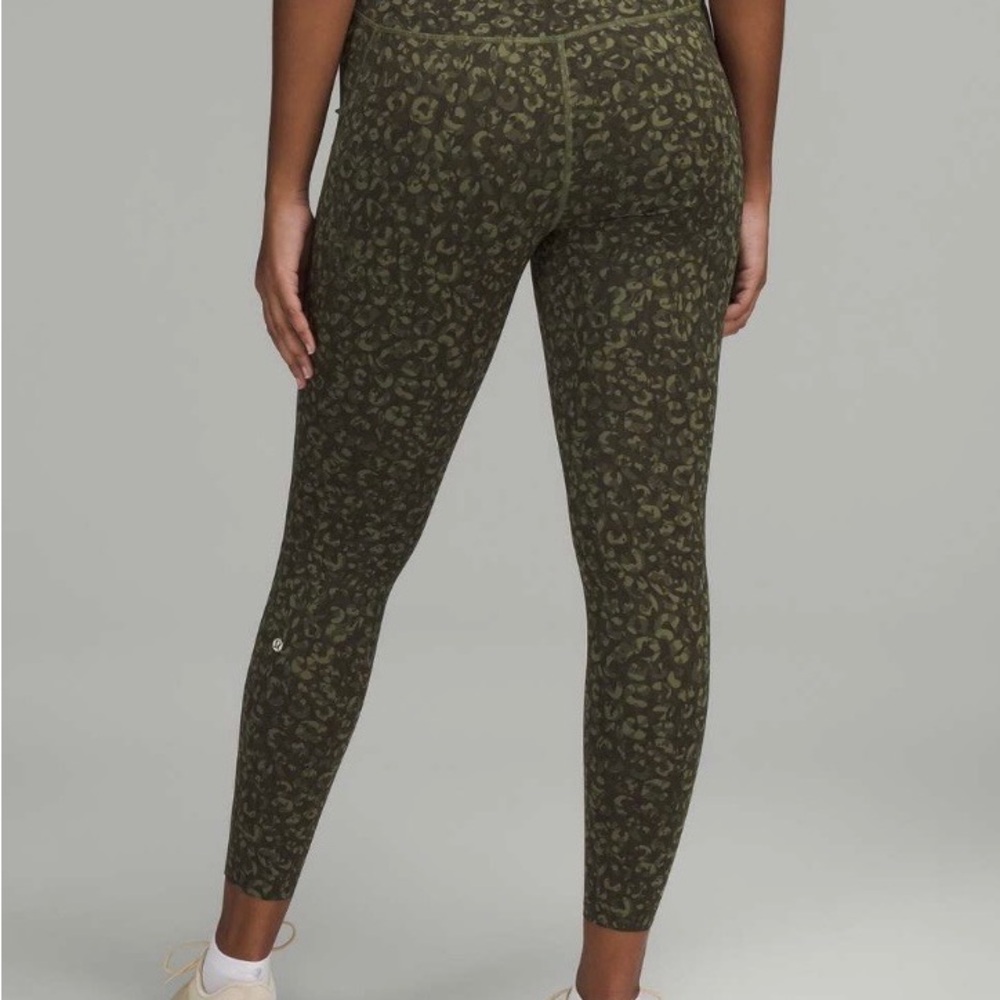 Lululemon Base Pace High-Rise Tight 28" Size 10 - Picture 11 of 11